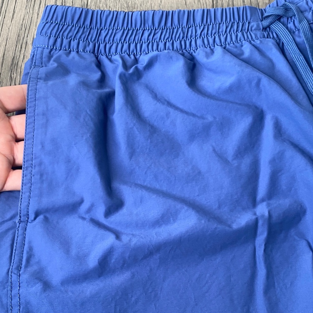 Vans Men's Red, Blue, and Black Hybrid Shorts Size XL Set Of (3) - Picture 14 of 16